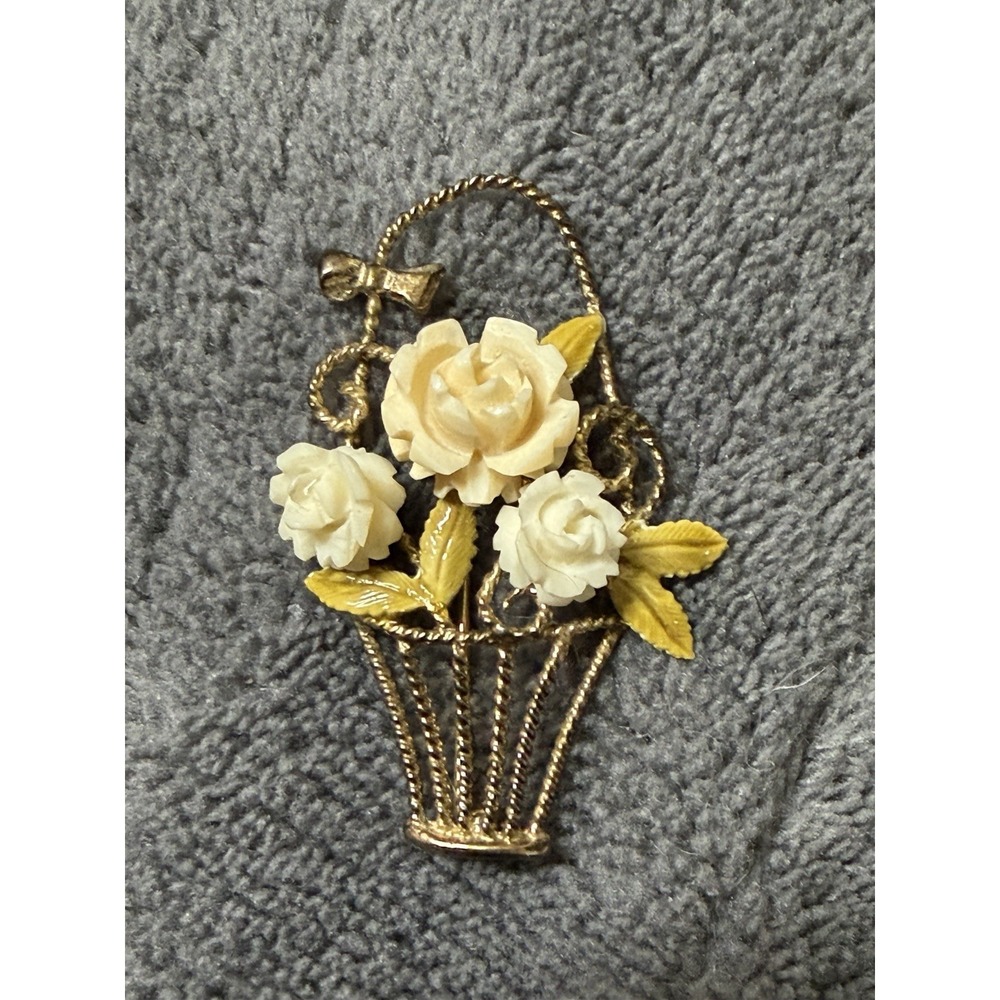 Vintage‎ Signed Creed, Sterling Silver  Flower Basket Enamel Leaf  Brooch
